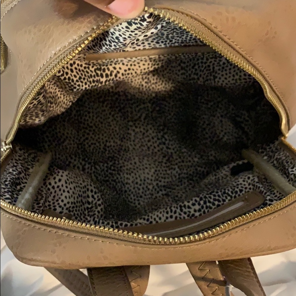 Sleek And Stylish Mini Backpack - image 4